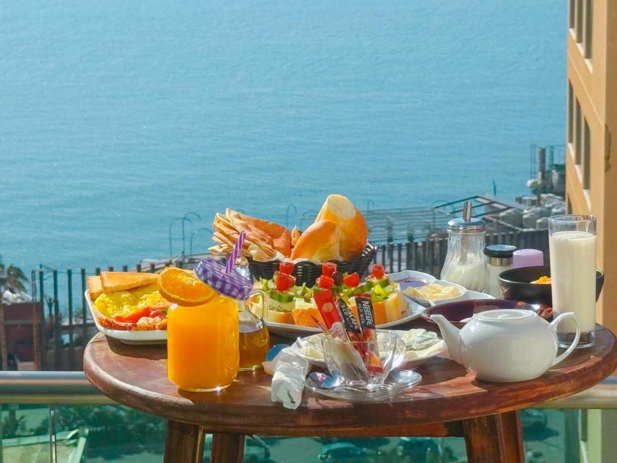 King Suites Hotel Beirut Bagian luar foto