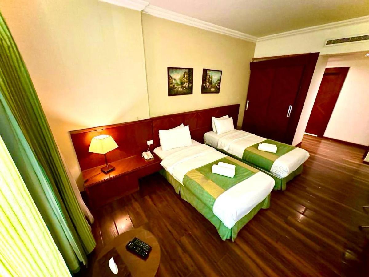 King Suites Hotel Beirut Bagian luar foto