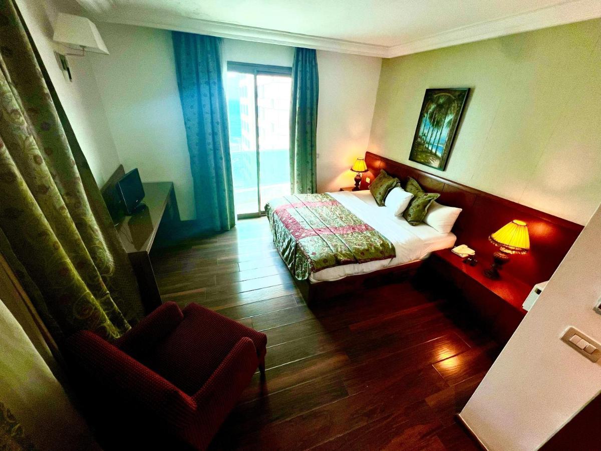 King Suites Hotel Beirut Bagian luar foto