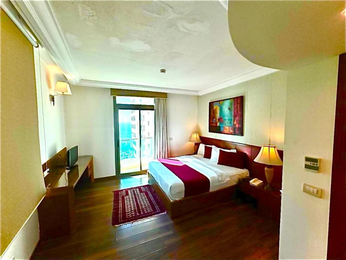 King Suites Hotel Beirut Bagian luar foto